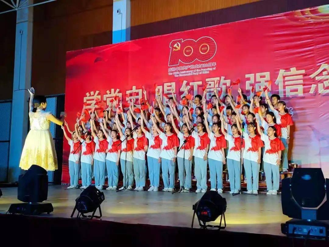 有颠覆设计更有顶级驾控，全新宝马5系还缺点啥？